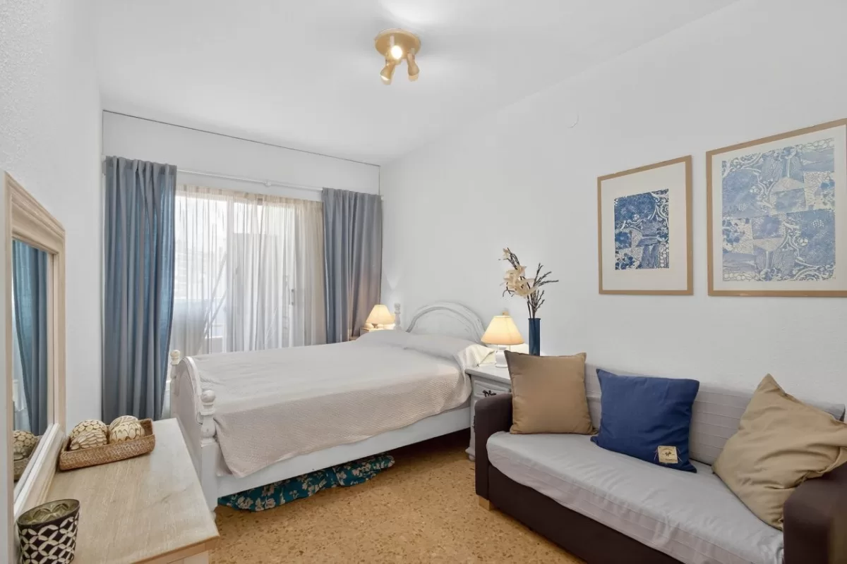 Apartment in Calpe, 200 m from Arenal Beach — 4