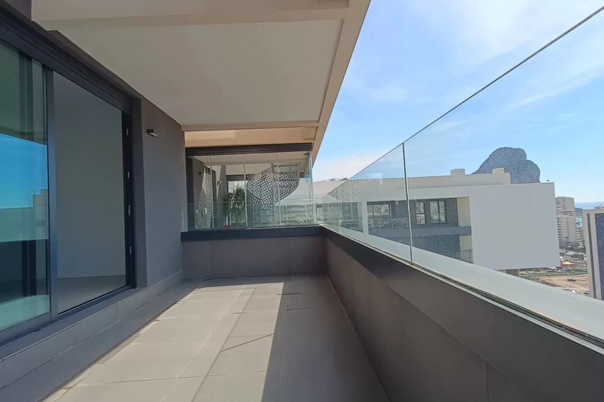 Penthouse with Sea Views in Calpe — 4