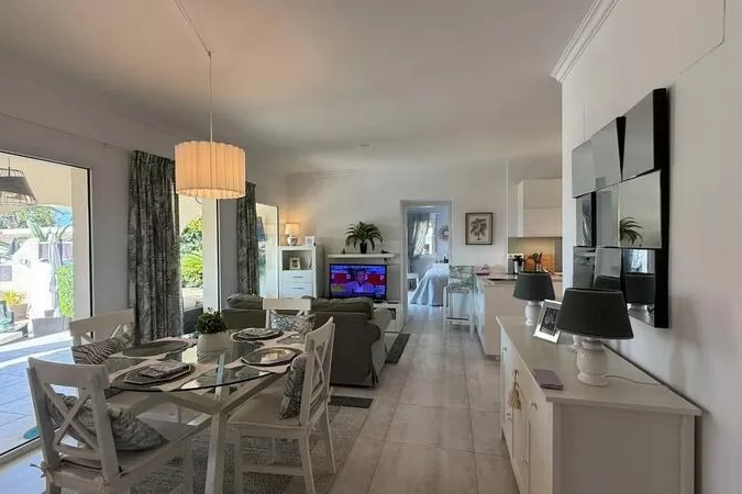 Villa Cometa 1 — 23