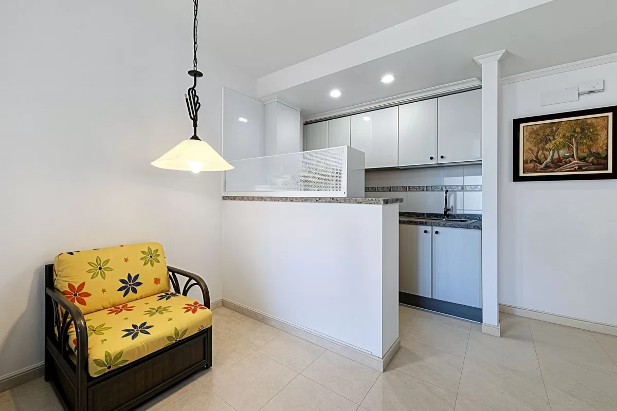 Beachfront Apartment – Zafiro — 13