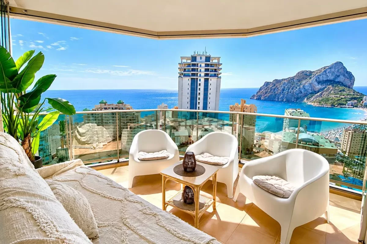 Esmeralda Suites Apartment
